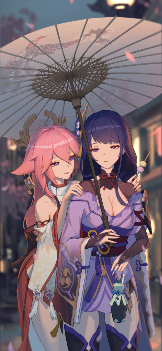 旁晚路灯