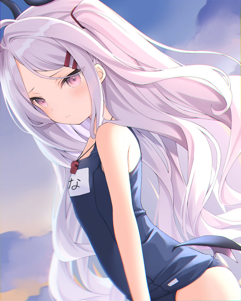 泳衣雏鸟