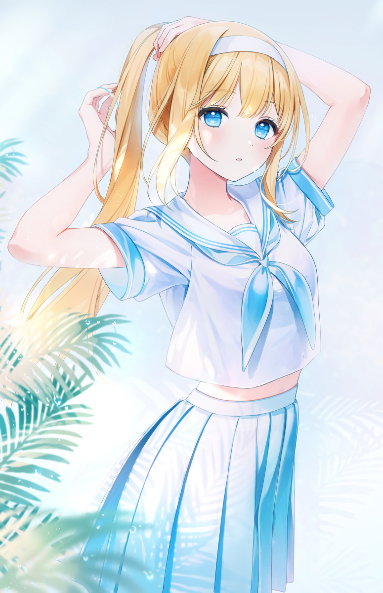 蓝色
