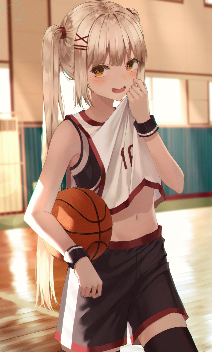 篮球