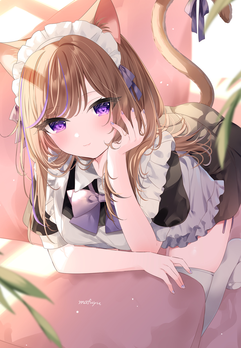 偷懒女仆