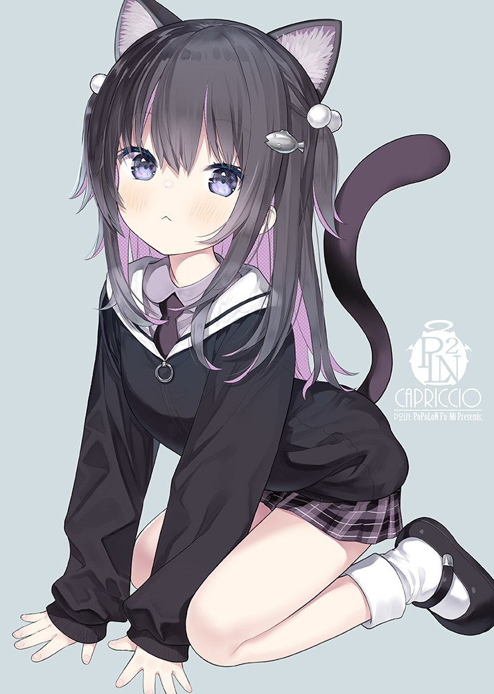 发现什么而蹲下的猫少女