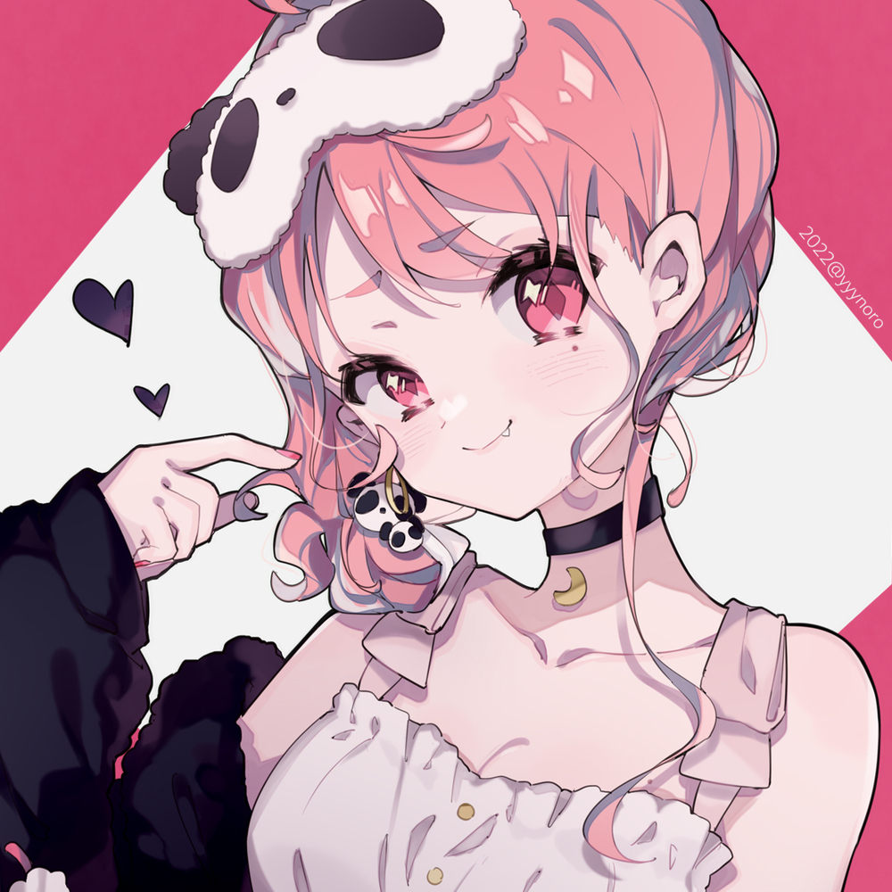 ● ○