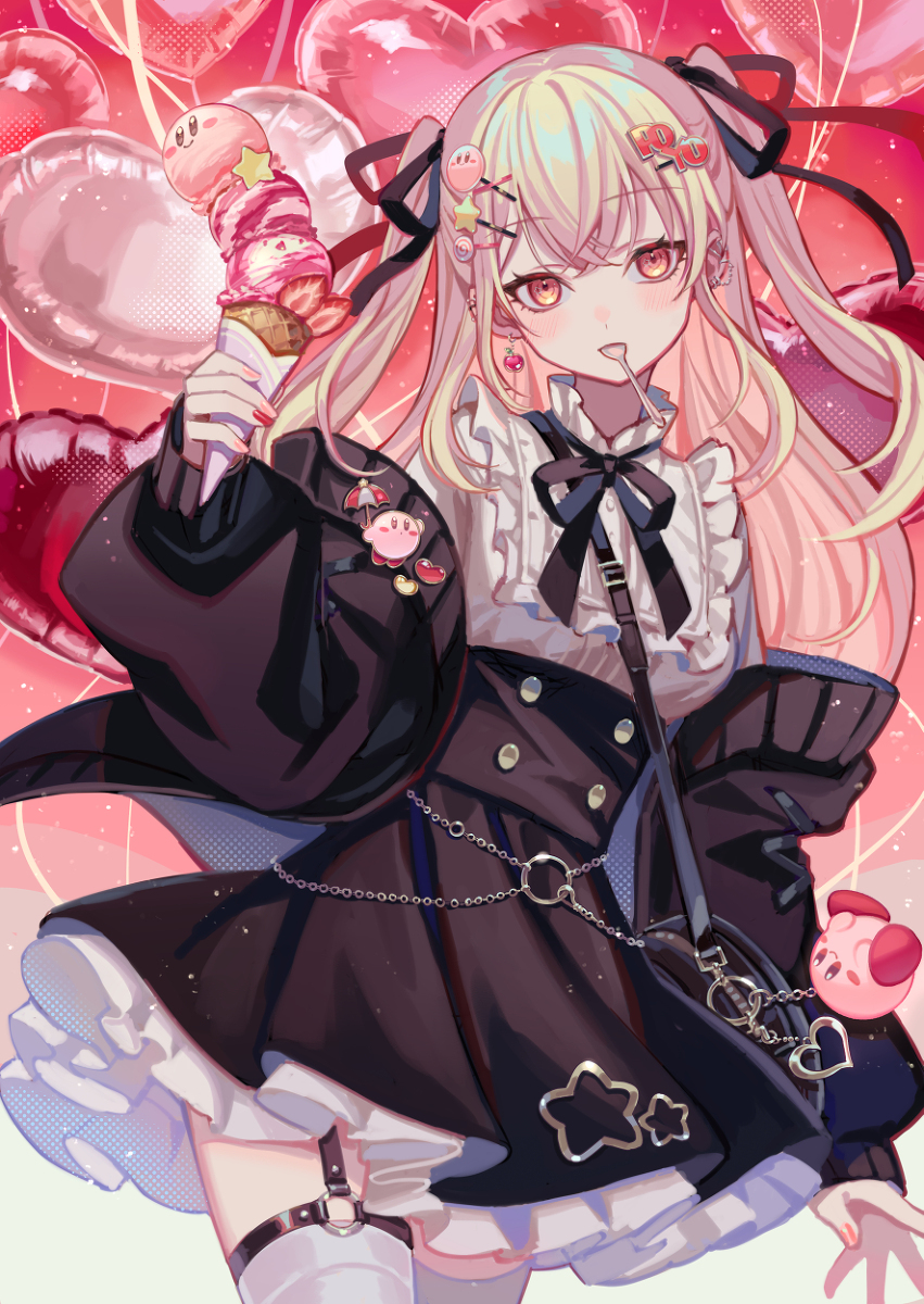 卡比女子冰淇淋和草莓苏打