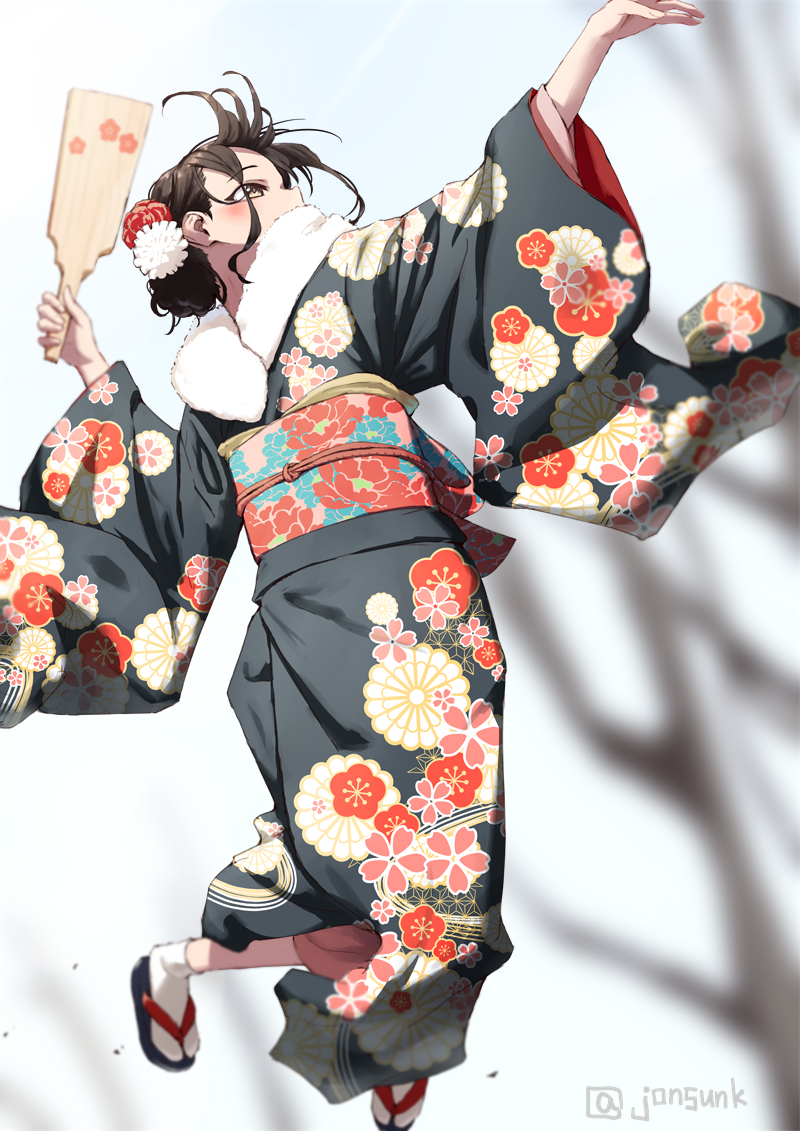 击球很厉害的羽子板女子