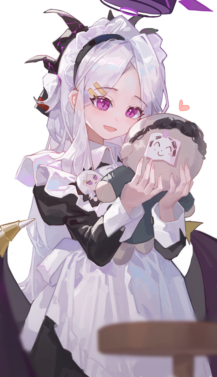 女仆希娜