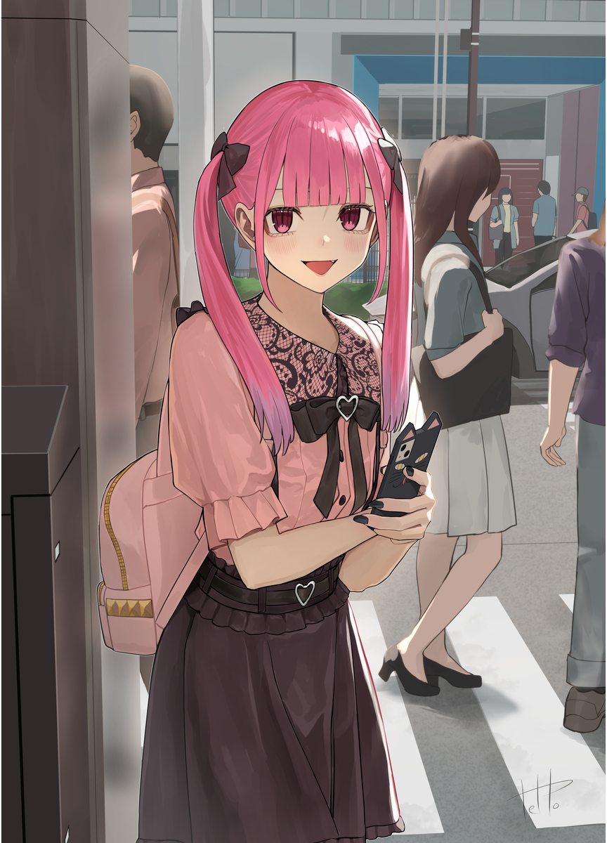 找到自己的瞬间变成笑容小跑接近的女孩