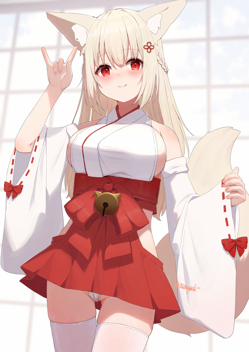 巫女きつねちゃん
