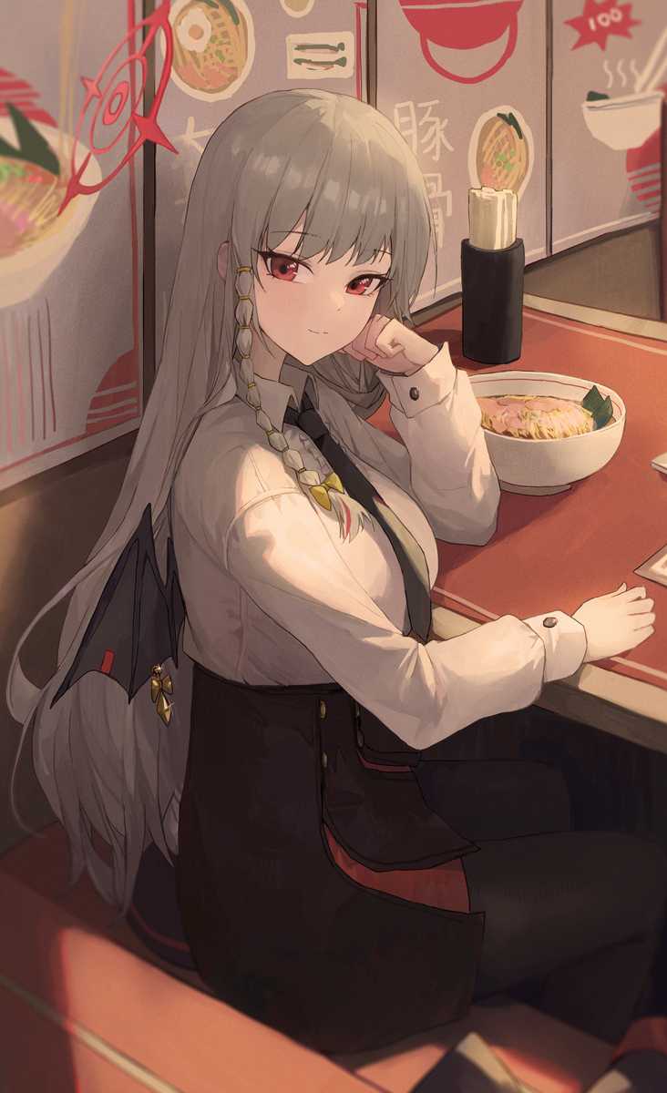 黒舘ハルナ