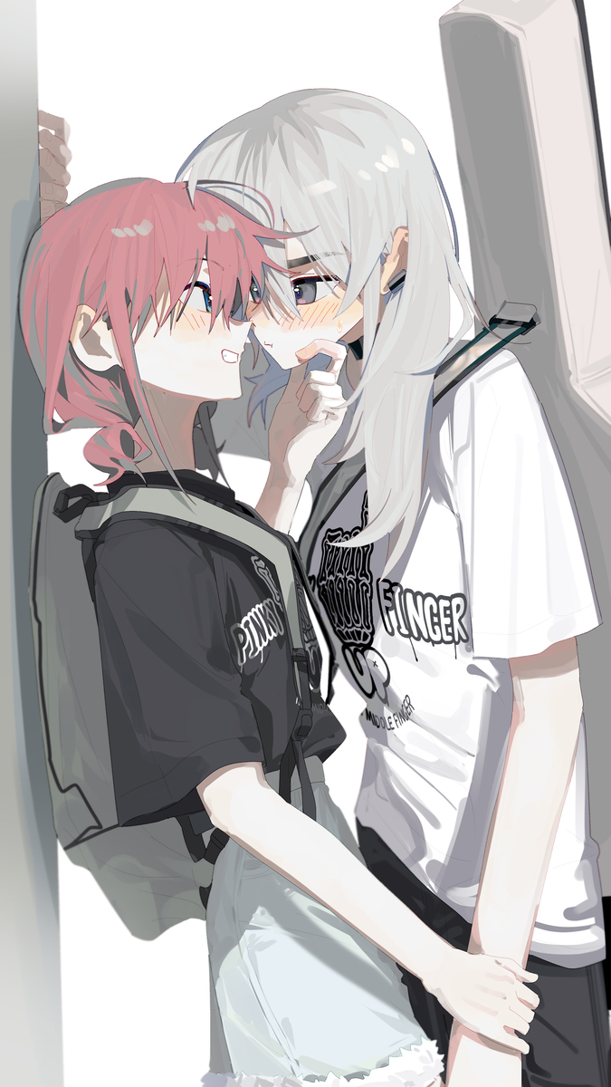 hug70/100