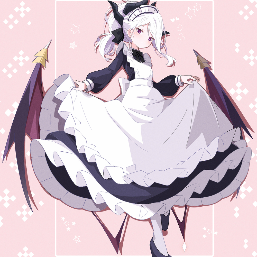 メイドヒナ