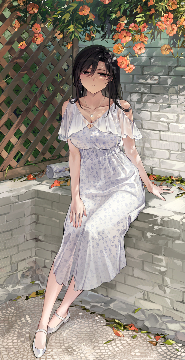 （こんな服、何年ぶりかな...）