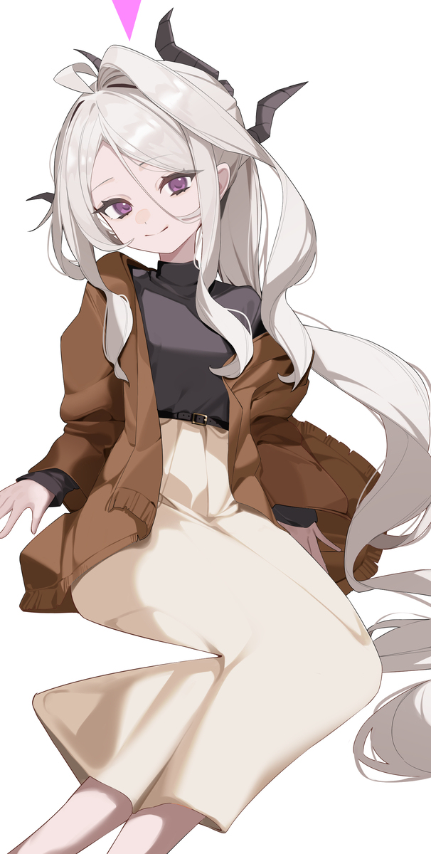 大学生ヒナ