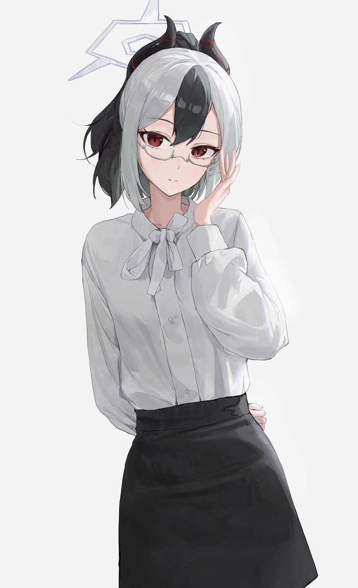 鬼方カヨコ