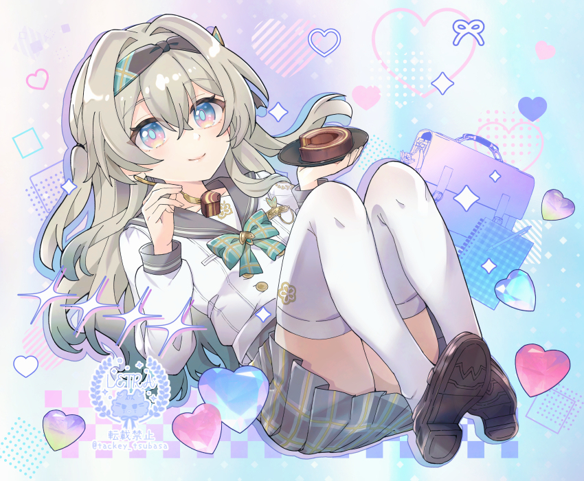 制服ホタル
