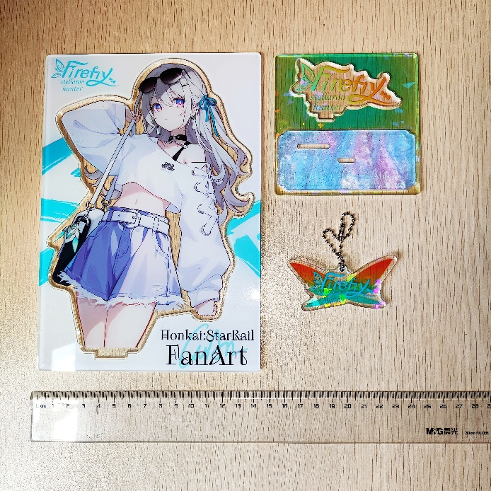 夏コミのグーズ展示【東4ユ23ab】
