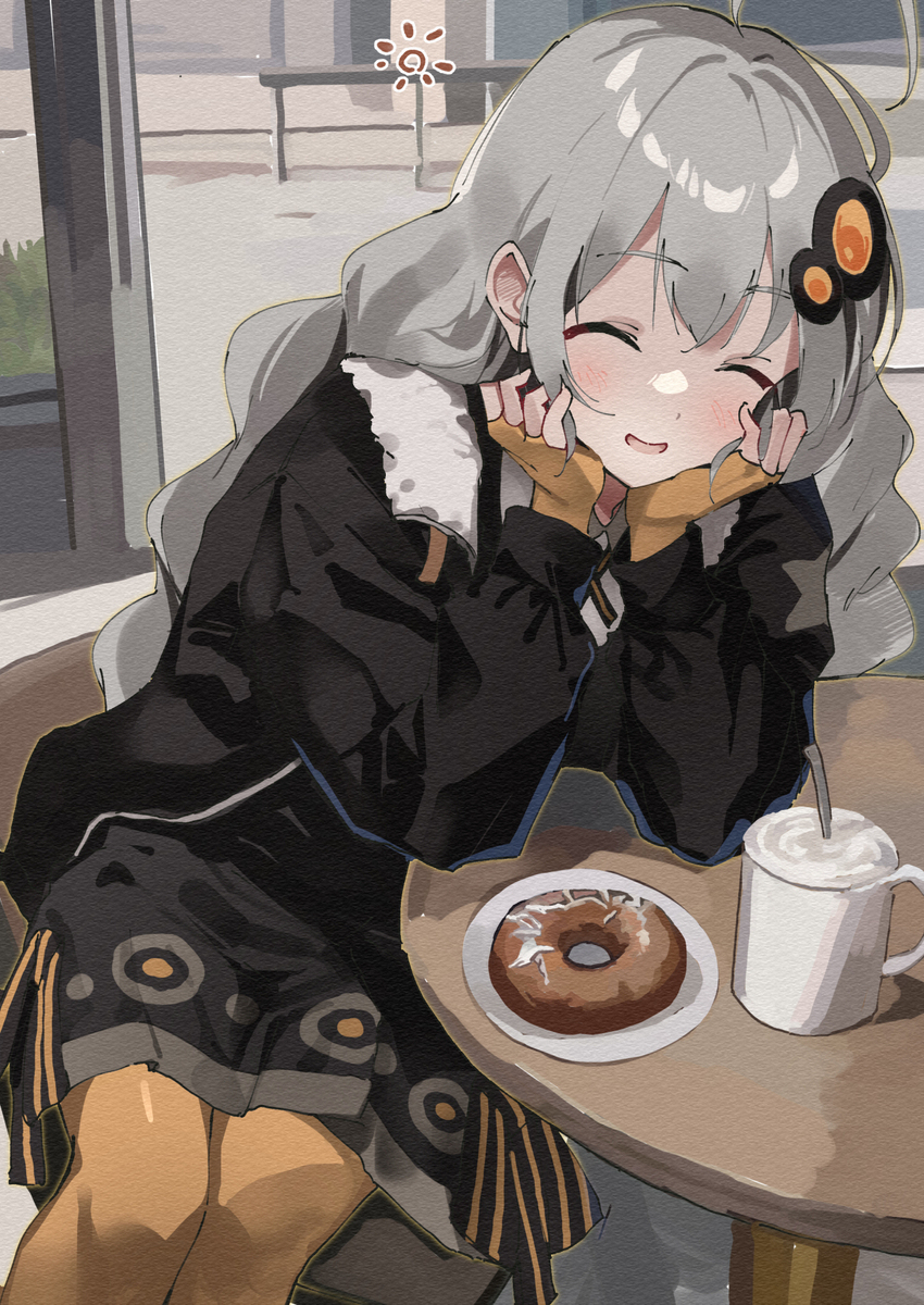 カフェにいるあかりさん